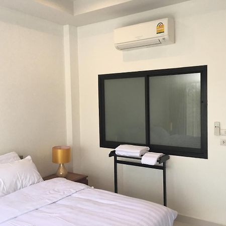 Nisa Residence Phuket Екстериор снимка