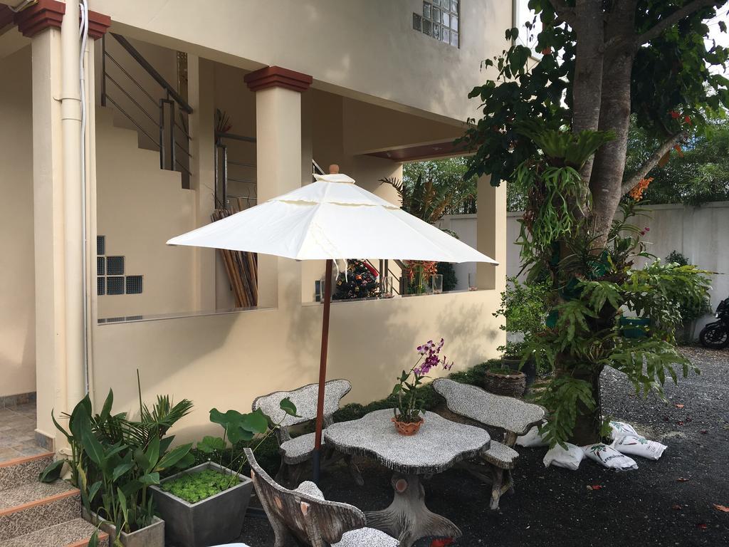 Nisa Residence Phuket Екстериор снимка