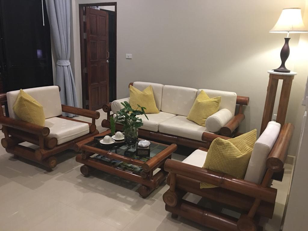 Nisa Residence Phuket Екстериор снимка